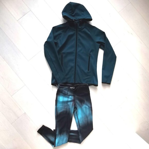 NWOT Aritzia yoga LEGGINGS STRIDE Parklife - Picture 2 of 4